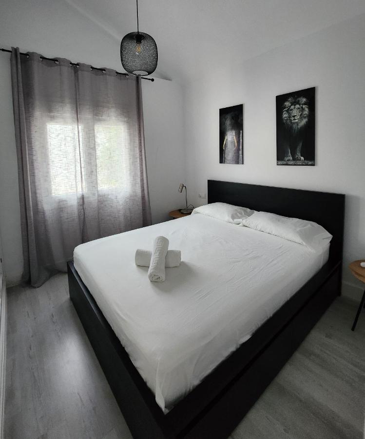 Villa Yoli 26 Con Piscina Y Jardin Cerca De La Playa Chiclana de la Frontera Ngoại thất bức ảnh