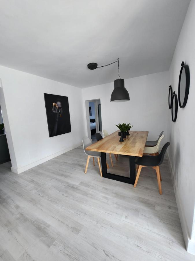 Villa Yoli 26 Con Piscina Y Jardin Cerca De La Playa Chiclana de la Frontera Ngoại thất bức ảnh